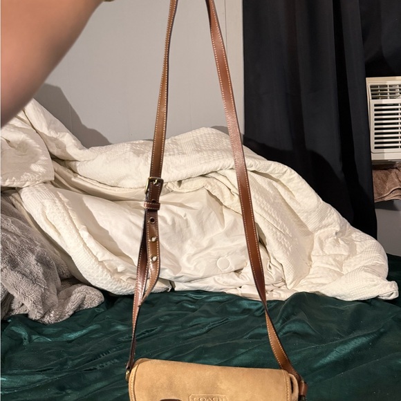 Coach Tan and Brown Leather Flap Bag - Picture 3 of 7